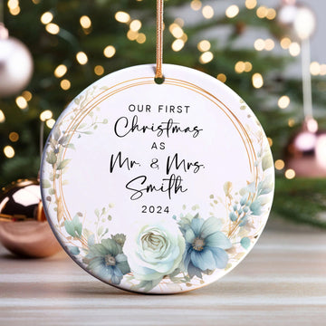 Custom Couple Ornament Gift, Ornament Engagement Gift For Newly Engaged Couple CX03-44 - Kindlytoys
