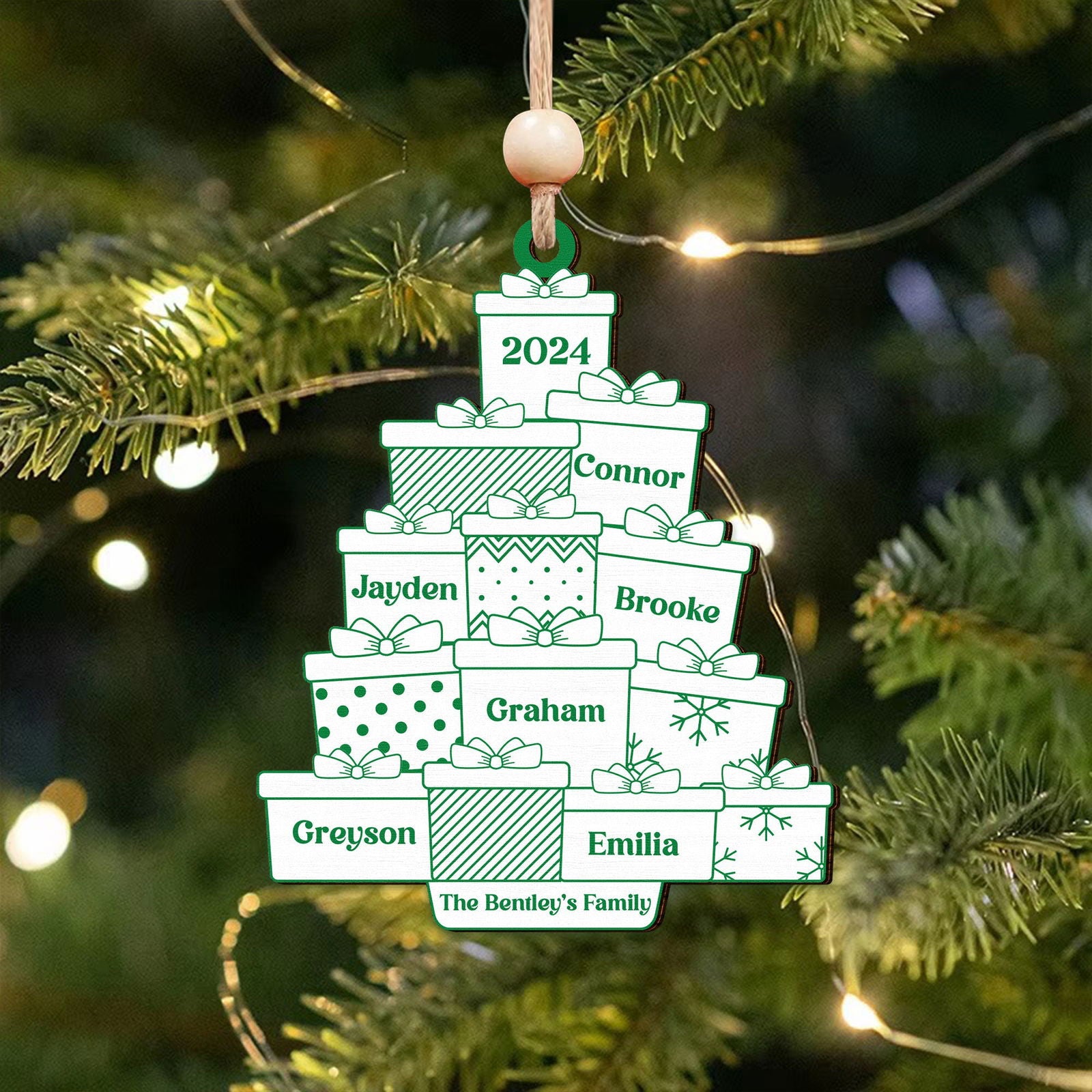 Personalized Family Christmas Ornament, Custom Christmas Tree Ornament with Family Names CF705 - Kindlytoys