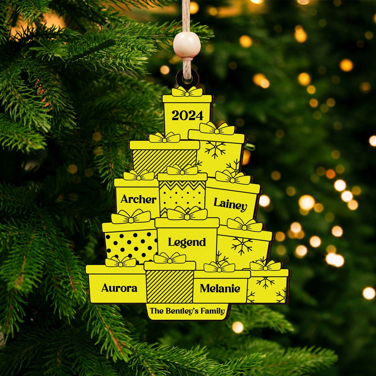 Personalized Family Christmas Ornament, Custom Christmas Tree Ornament with Family Names CF705 - Kindlytoys