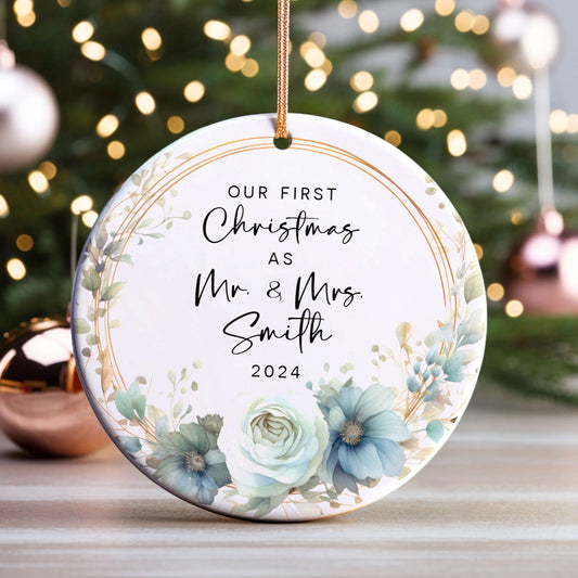 Custom Couple Ornament Gift, Ornament Engagement Gift For Newly Engaged Couple CX03-44 - Kindlytoys