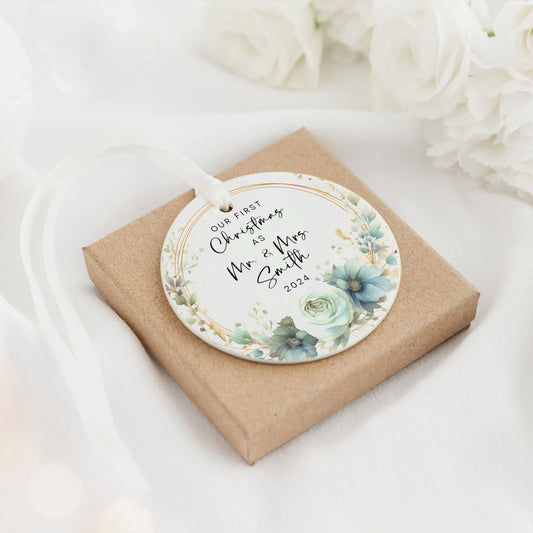 Custom Couple Ornament Gift, Ornament Engagement Gift For Newly Engaged Couple CX03-44 - Kindlytoys