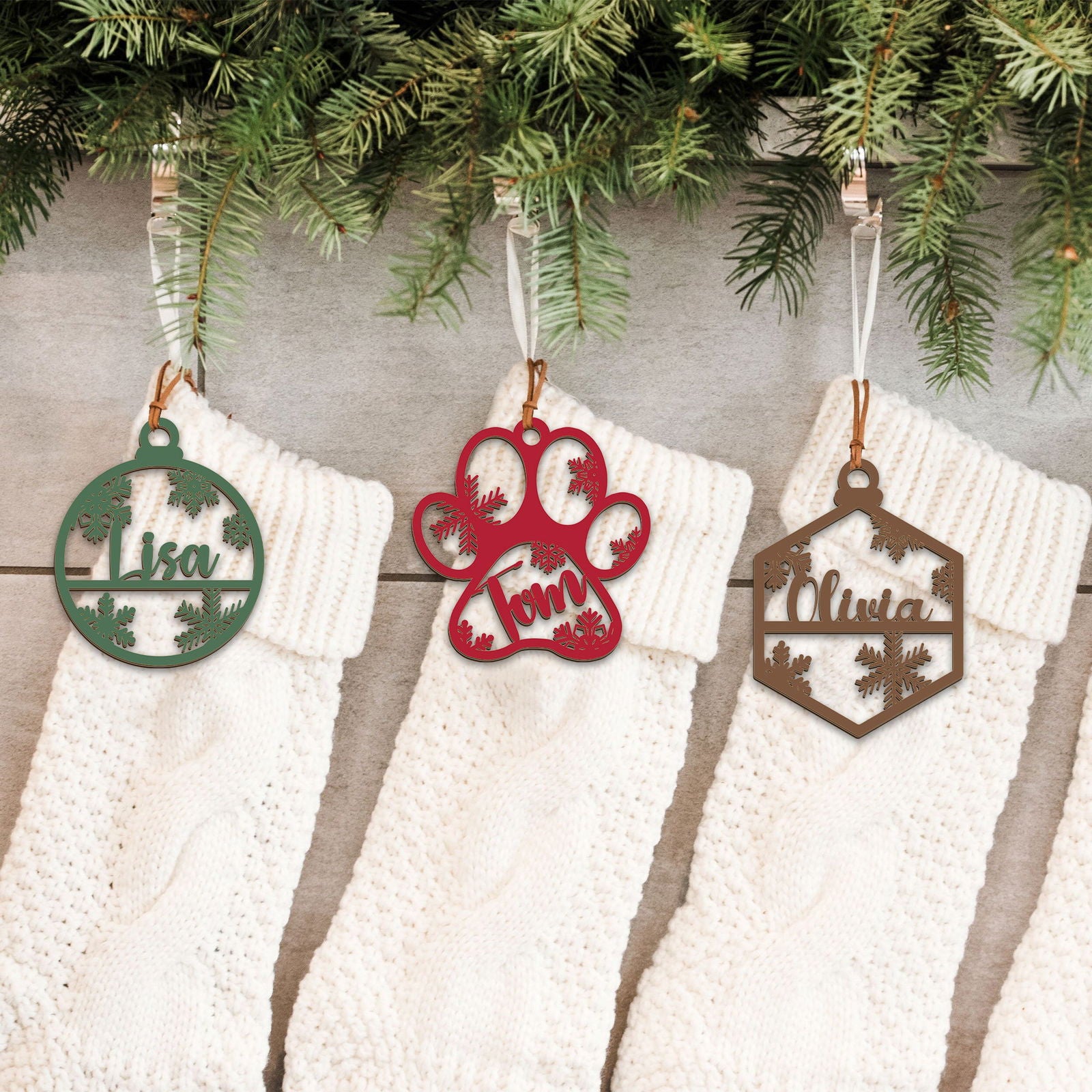 Customized Wooden Name Tags for Place Setting, Christmas Stocking Name Tags KT33 - Kindlytoys