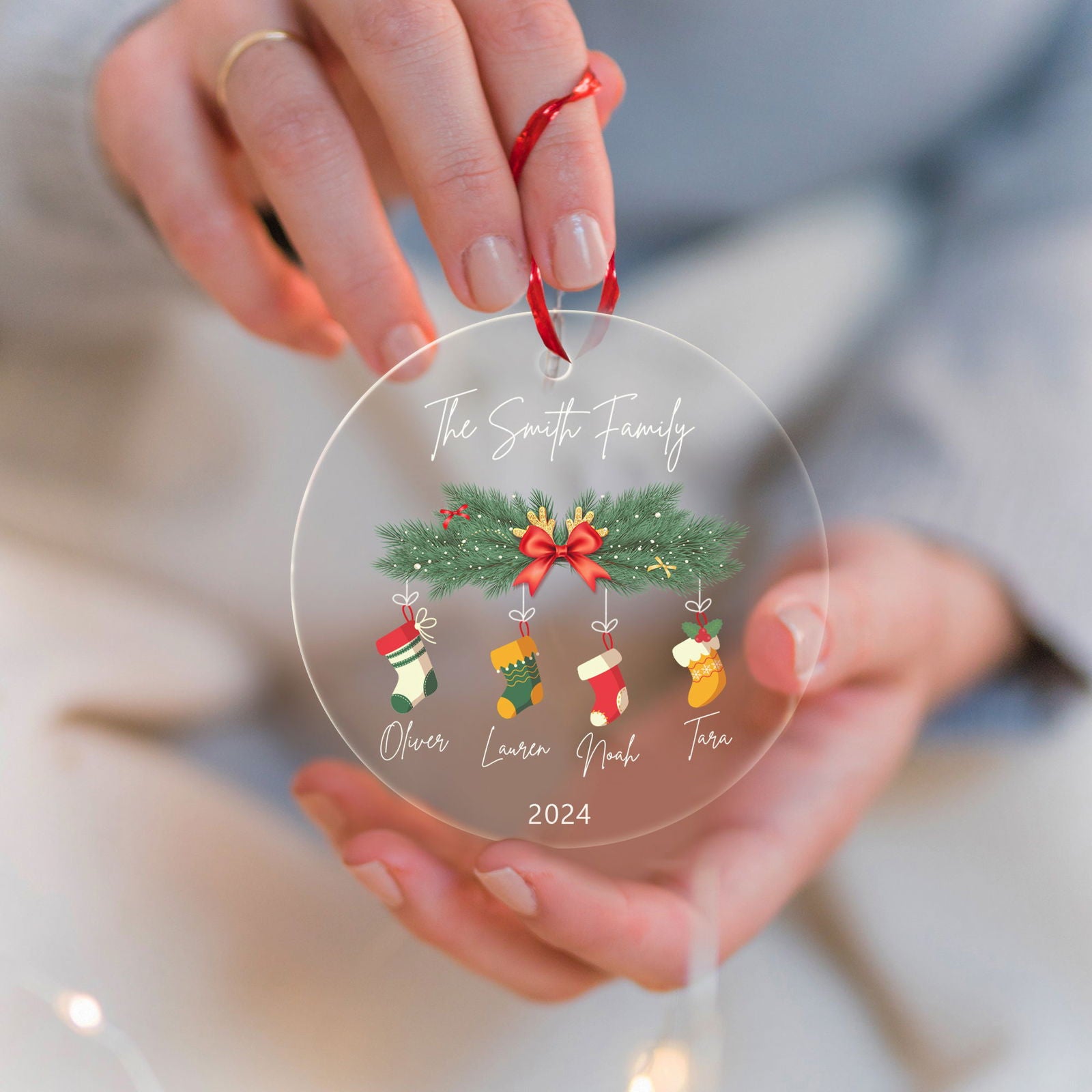Personalized Family Christmas Ornament 2024 – Custom Family & Pet Ornament AV03-10 - Kindlytoys