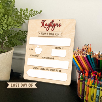 Personalized First or Last Day of School Sign Interchangeable Names SS65 - Kindlytoys