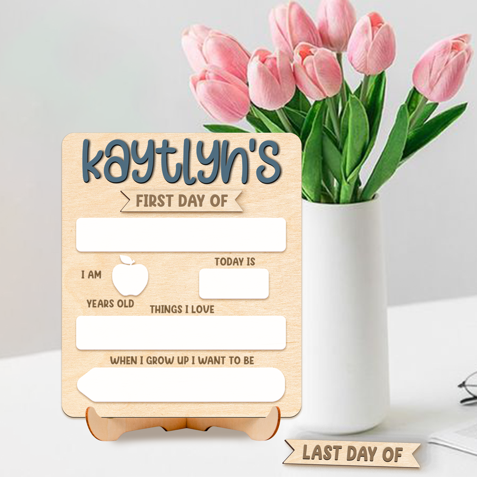 Personalized First or Last Day of School Sign Interchangeable Names SS65 - Kindlytoys